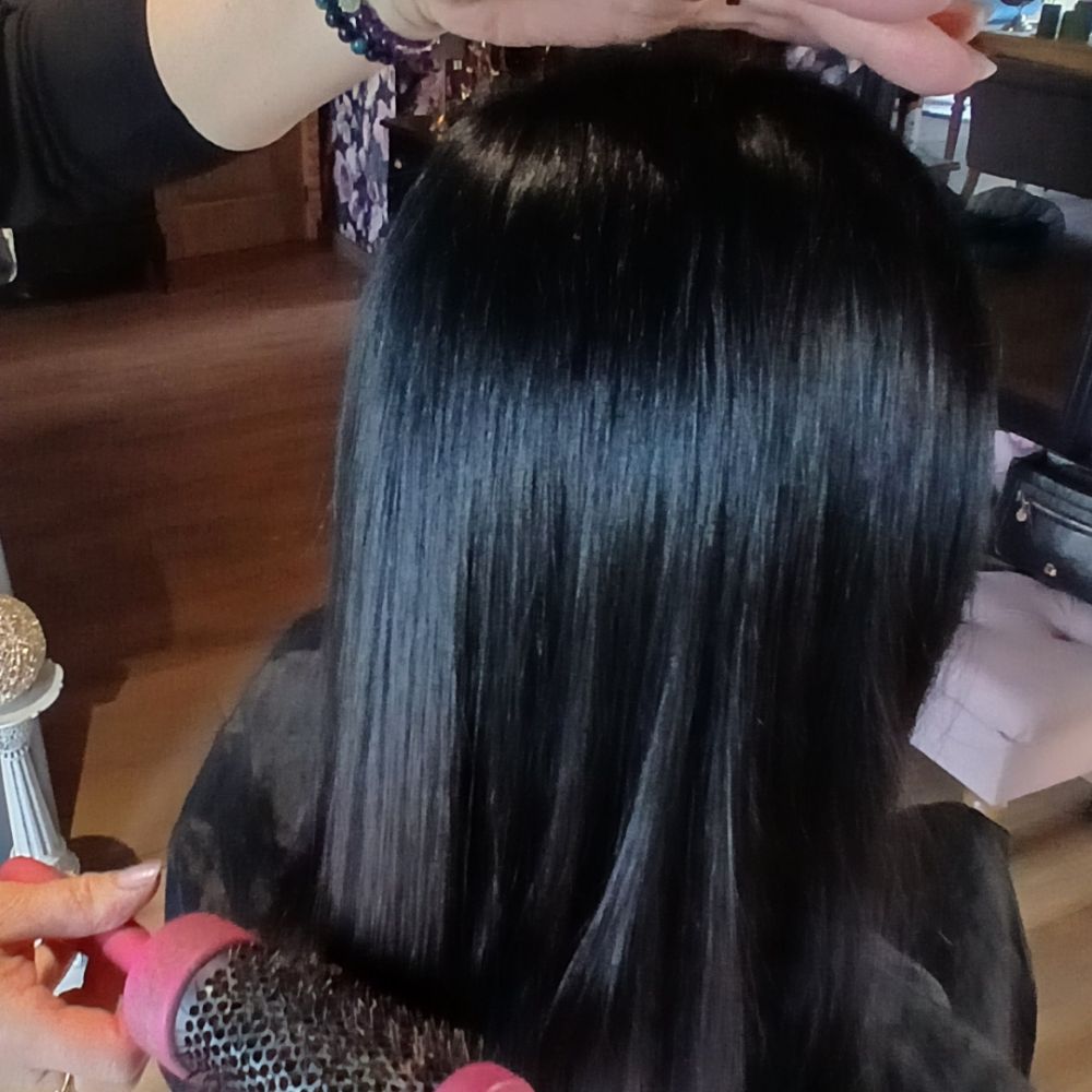 coiffeuse à domicile Sandra Coiffeuse Styliste a crouy